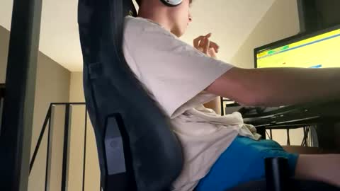 theothede19cm online show from 10/16/25, 11:33