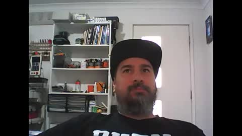 aussiebeard online show from 10/22/25, 02:01