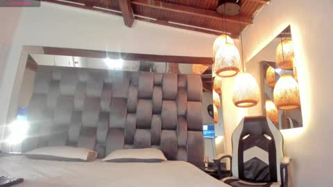 Pamela  online show from 02/05/25, 06:15