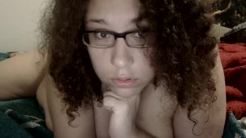 Snapshot of theplayfulbbw chatting on 06/14/26, 02:46 Amelia online show from 06/14/26, 02:46