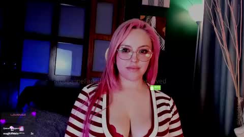 Snapshot of theprincess_rosee chatting on 05/06/26, 07:02 Rosie online show from 05/06/26, 07:02