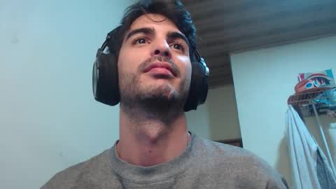 Santiago Enrique online show from 11/02/25, 04:59