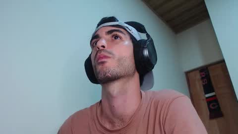 Santiago Enrique online show from 01/12/26, 04:50