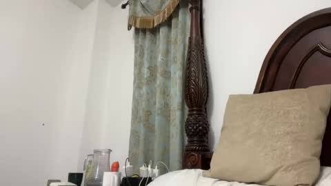 therealcamilabaddie online show from 02/14/25, 07:59