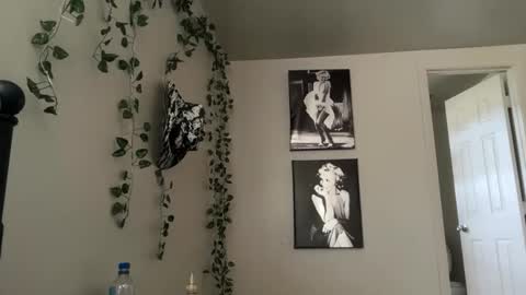 therealferrarii online show from 03/30/26, 02:29