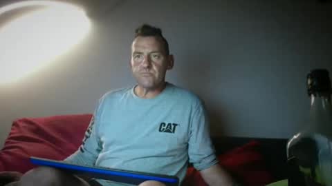 Snapshot of therealkurva4u chatting on 01/02/25, 04:46 therealkurva4u online show from 01/02/25, 04:46