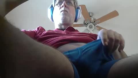 Snapshot of thereisnospoon1970 chatting on 12/27/24, 10:05 Neo online show from 12/27/24, 10:05