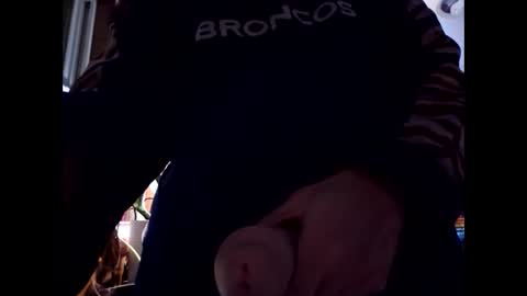 therizzler_1_of_1 online show from 12/05/24, 07:49