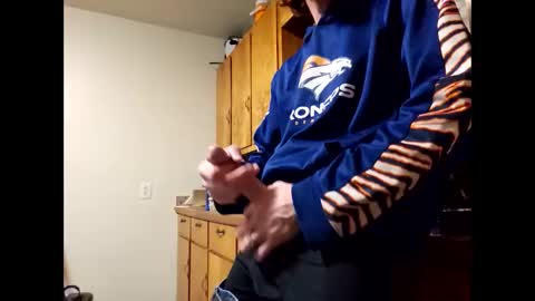 therizzler_1_of_1 online show from 01/29/25, 05:40