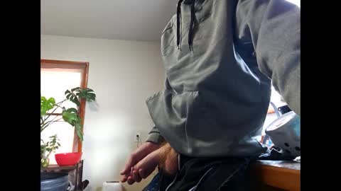 therizzler_1_of_1 online show from 11/01/25, 04:09