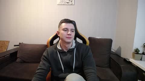 Nick   online show from 11/07/25, 10:10