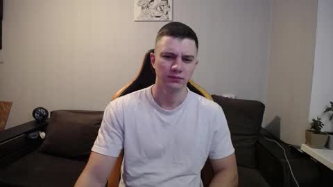 Nick   online show from 12/18/25, 04:24