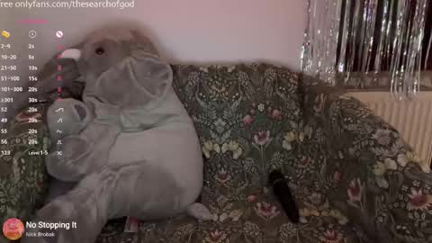 LISA                                            online show from 11/12/25, 07:03