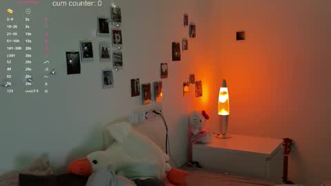 LISA                                            online show from 01/16/26, 06:34