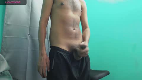 Snapshot of thesexland chatting on 10/13/25, 05:51 Daniel online show from 10/13/25, 05:51