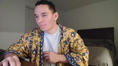 Snapshot of theshortking01 chatting on 02/20/26, 12:51 TheShortKing1 online show from 02/20/26, 12:51