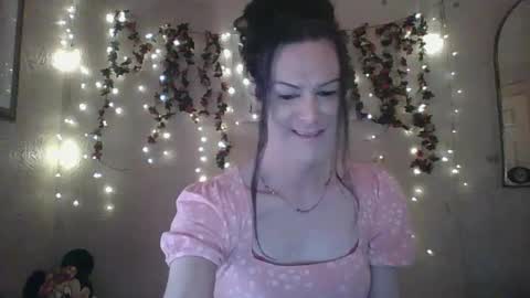 sillymillie0 online show from 03/06/25, 10:04