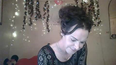 Snapshot of thesillymillie chatting on 07/16/26, 06:47 sillymillie0 online show from 07/16/26, 06:47