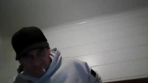 Snapshot of thestardad394997 chatting on 04/17/26, 10:46 thestardad394997 online show from 04/17/26, 10:46