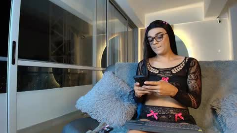 Thesweet khloe online show from 10/28/25, 03:10