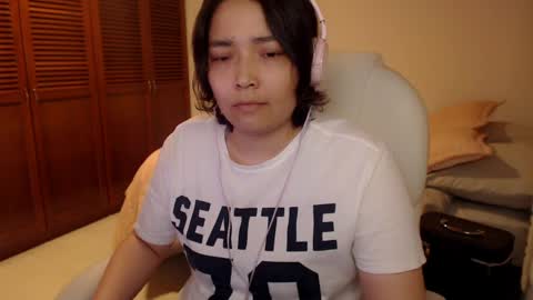 Mai online show from 04/10/26, 01:11