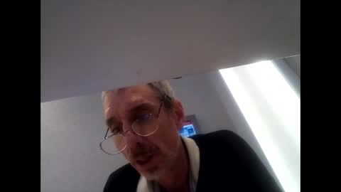 that would be telling online show from 02/10/26, 01:04