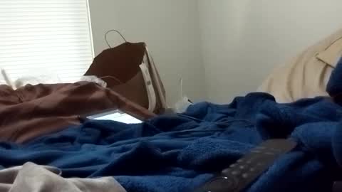 that would be telling online show from 03/08/26, 12:41