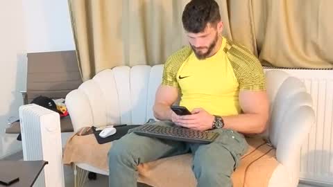 TheTop online show from 11/04/25, 07:35