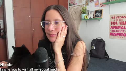 Nicole online show from 01/30/25, 06:54