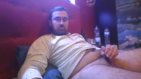 Snapshot of theviper1990 chatting on 01/10/25, 03:29 Carlos1990 online show from 01/10/25, 03:29