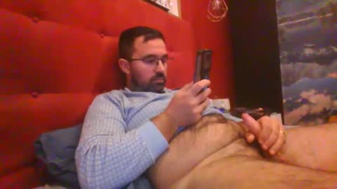 Snapshot of theviper1990 chatting on 01/23/25, 10:54 Carlos1990 online show from 01/23/25, 10:54