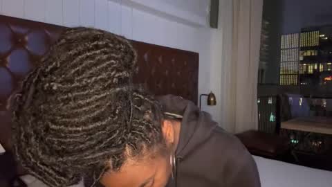 Sapphire the Vixen online show from 02/16/26, 12:07