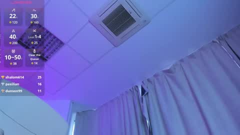 Liz online show from 03/12/25, 05:57