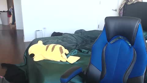 theworldisavampire2 online show from 12/01/24, 04:51