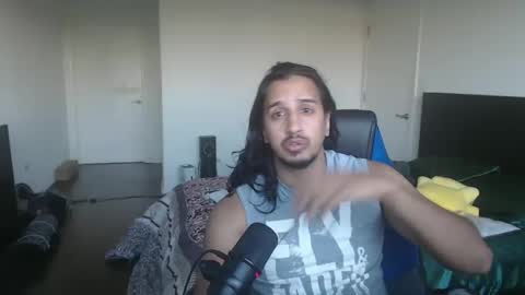 theworldisavampire2 online show from 09/18/25, 09:50