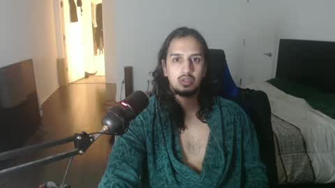 theworldisavampire2 online show from 10/14/25, 04:13