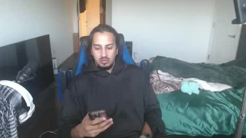 theworldisavampire2 online show from 10/28/25, 09:50