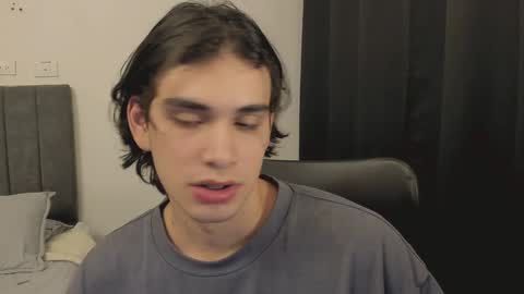 thiaan__ online show from 12/25/24, 01:10