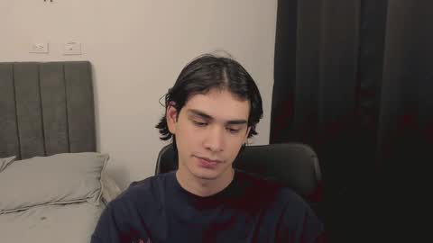 thiaan__ online show from 12/26/24, 11:46