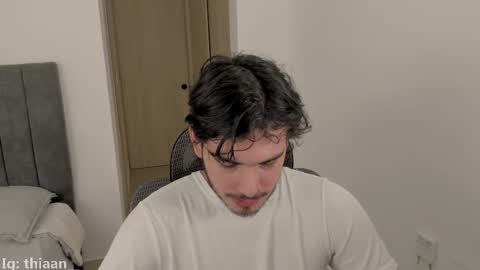 thiaan__ online show from 09/10/25, 03:06