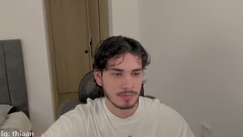 thiaan__ online show from 09/11/25, 03:39