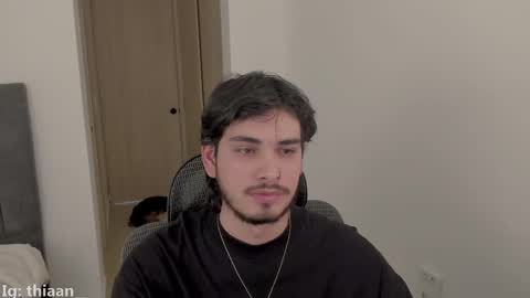 thiaan__ online show from 09/13/25, 08:08