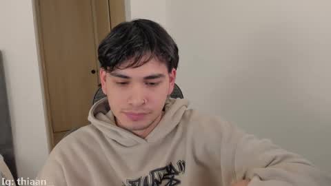 thiaan__ online show from 11/28/25, 10:29