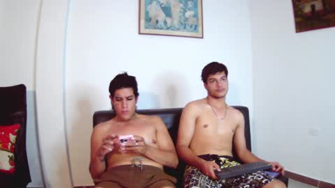 Snapshot of thiago__diaz chatting on 01/15/25, 07:12 Thiago Diaz online show from 01/15/25, 07:12