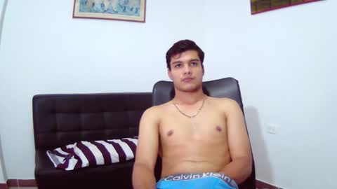 Snapshot of thiago__diaz chatting on 01/25/25, 01:52 Thiago Diaz online show from 01/25/25, 01:52