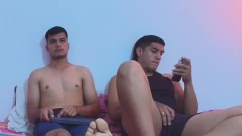 Snapshot of thiago__diaz chatting on 11/04/25, 01:43 Thiago Diaz online show from 11/04/25, 01:43