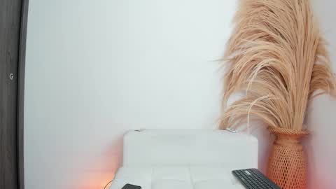 Thiago  online show from 12/17/25, 06:03