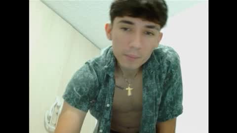 thiago_deseo69 online show from 09/27/25, 08:36