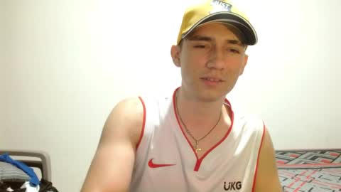 thiago_deseo69 online show from 04/16/26, 02:23