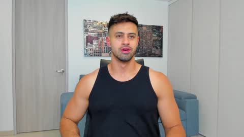 thiago_driussi online show from 01/15/25, 04:04